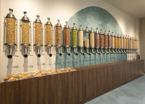 همیلا سنتر پونک میزبان گوناتس: خرید آجیل و خشکبار با مزه خاص شیرینی و شوری 4 Gonuts Store 01 020 فروشگاه اینترنتی بوتیک آجیل و خشکبار Gonuts