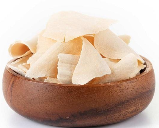چیپس کشک e1777532801289 فروشگاه اینترنتی بوتیک آجیل و خشکبار Gonuts گوناتس